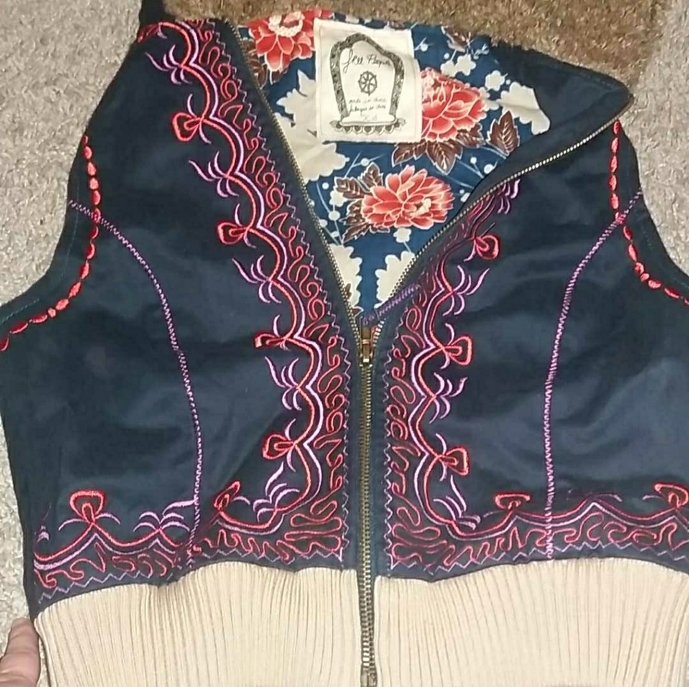 Free people vest